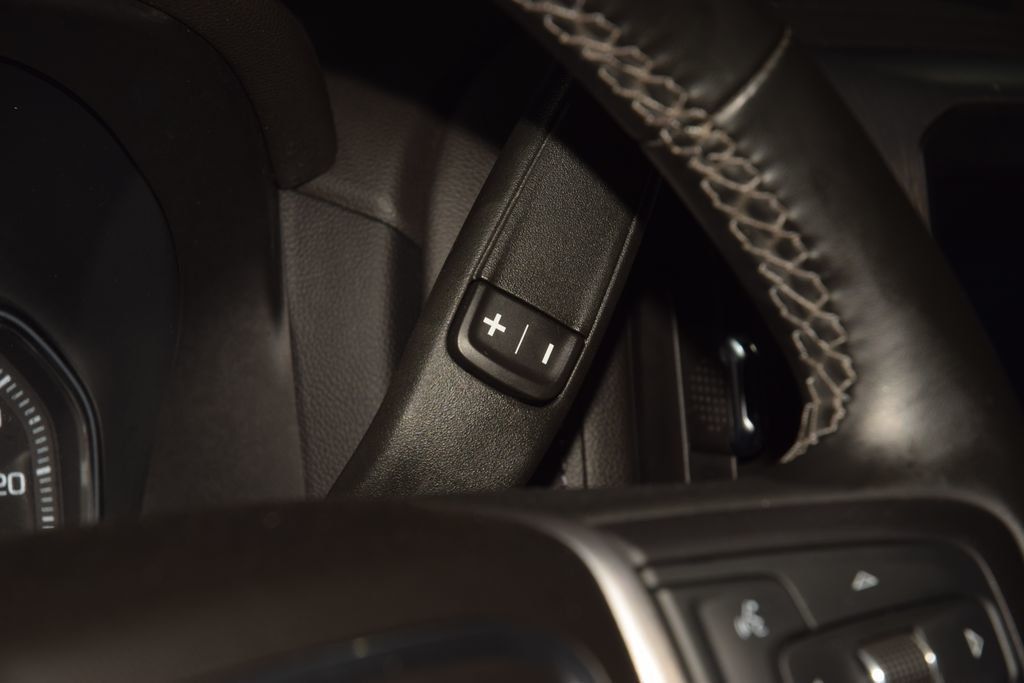 2023 GMC Sierra 3500HD Denali - 23069535 - 40