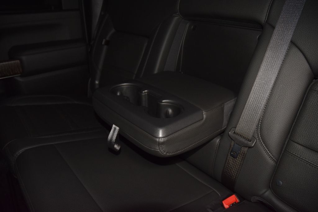 2023 GMC Sierra 3500HD Denali - 23069535 - 46