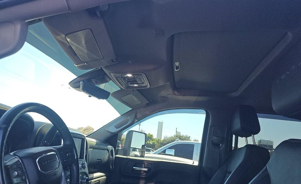 2023 GMC Sierra 3500HD Denali - 22936052 - 10