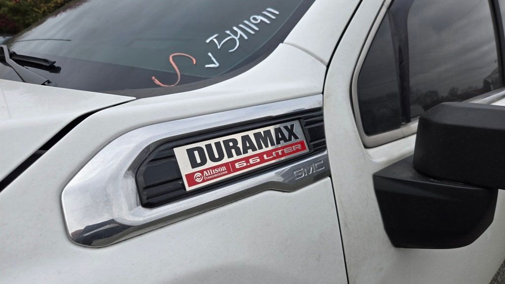 2023 GMC Sierra 3500HD Denali Ultimate DRW - 22936052 - 9