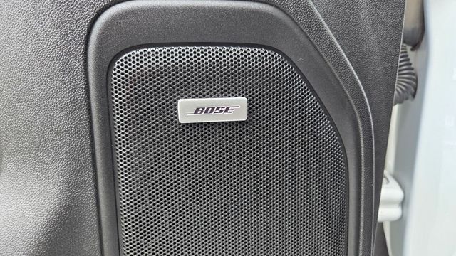 2023 GMC Sierra 3500HD Denali Ultimate DRW - 22936052 - 16