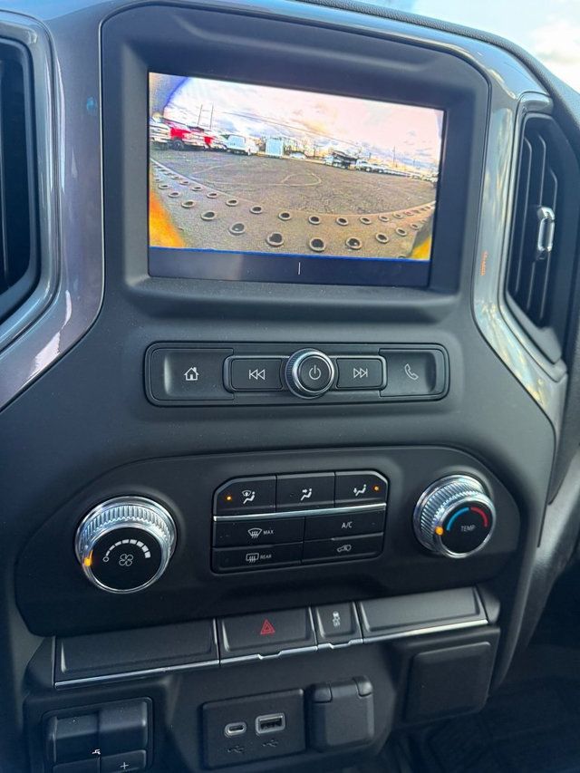 2023 GMC Sierra 3500HD Pro - 22954619 - 10