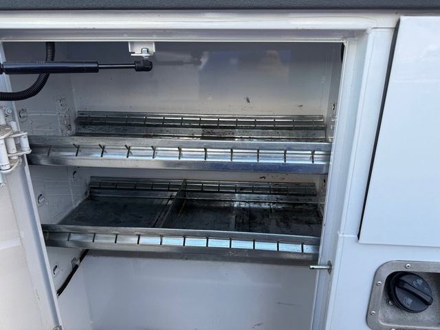 2023 GMC Sierra 3500HD Pro - 22954619 - 7