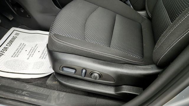 2023 GMC Terrain 4dr SLE Elevation Edition with Driver Convenience Package - 22948831 - 10