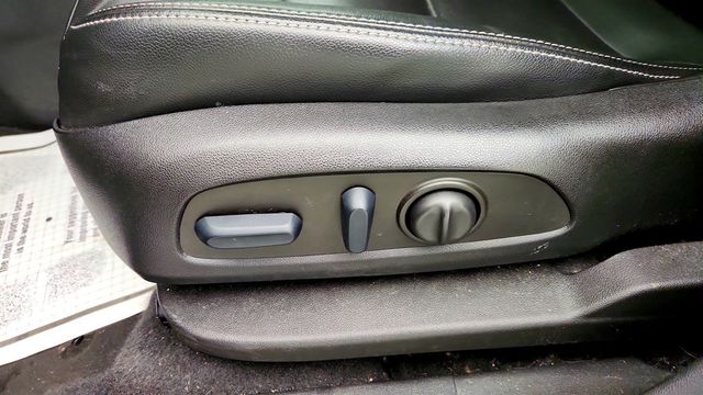 2023 GMC Terrain 4dr SLT Elevation Edition w/ Sunroof & Pro Safety Plus Package - 23019129 - 11