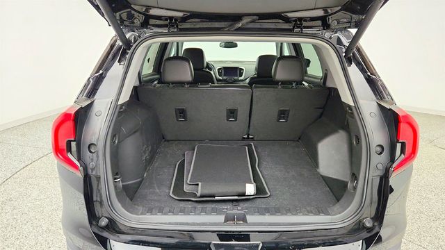2023 GMC Terrain 4dr SLT Elevation Edition w/ Sunroof & Pro Safety Plus Package - 23019129 - 21