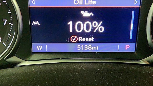 2023 GMC Terrain AWD 4dr SLT with Skyscape Power Sunroof & Tech Package - 22974901 - 15