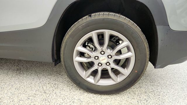 2023 GMC Terrain AWD 4dr SLT with Skyscape Power Sunroof & Tech Package - 22974901 - 8