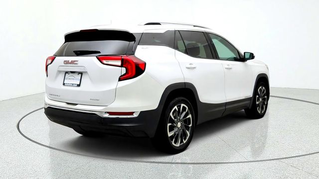 2023 GMC Terrain AWD 4dr SLT w/ SkyScape Sunroof & 19'' Machined Wheels - 23096313 - 4