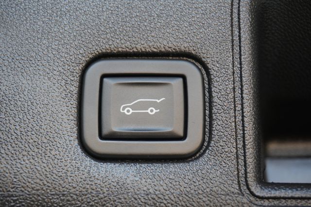 2023 GMC Terrain FWD 4dr SLT - 22975049 - 28