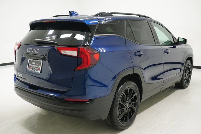 2023 GMC Terrain FWD 4dr SLT - 22975049 - 3