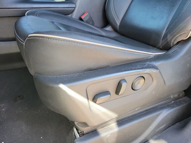 2023 GMC Yukon 2WD 4dr SLT - 22938749 - 3