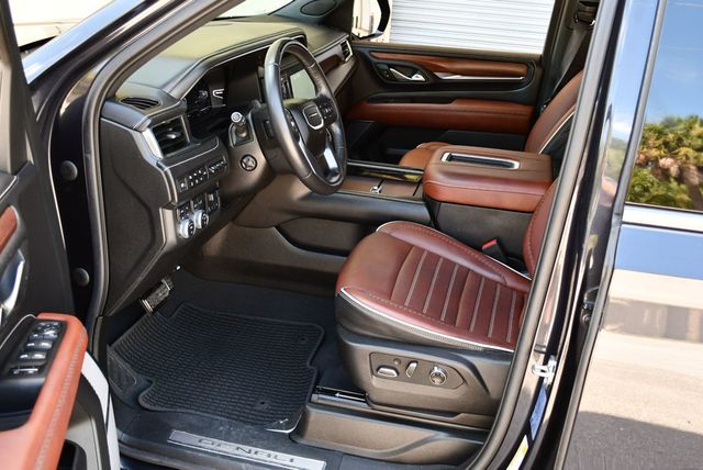 2023 GMC Yukon 4WD 4 Door Denali Ultimate SUV W/Super Cruise - 23047098 - 44