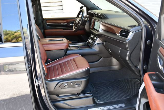 2023 GMC Yukon 4WD 4 Door Denali Ultimate SUV W/Super Cruise - 23047098 - 47