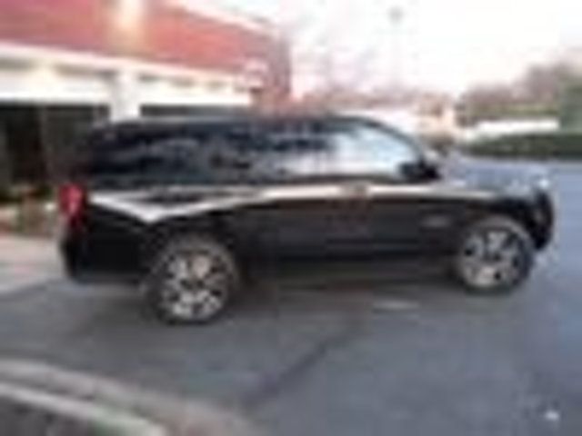 2023 GMC Yukon 4WD 4dr AT4 - 22975675 - 9