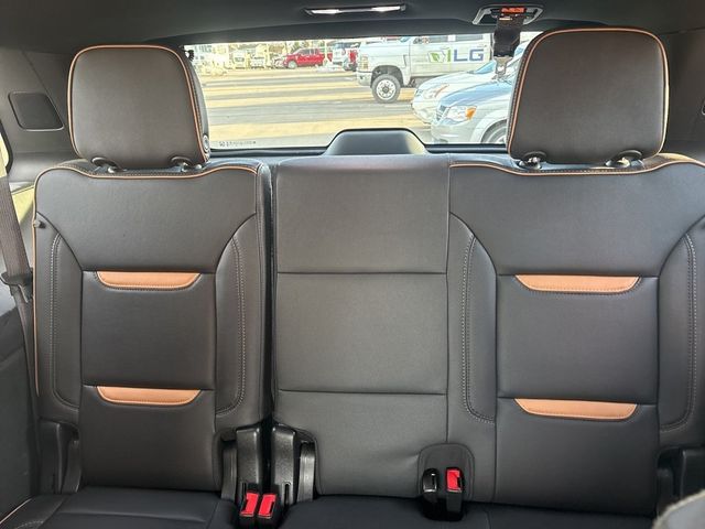 2023 GMC Yukon 4WD 4dr AT4 - 22993537 - 14