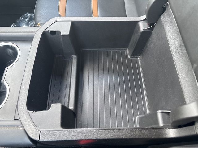 2023 GMC Yukon 4WD 4dr AT4 - 22993537 - 23