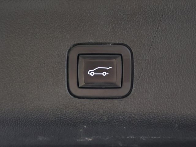 2023 GMC Yukon 4WD 4dr Denali - 22942174 - 25