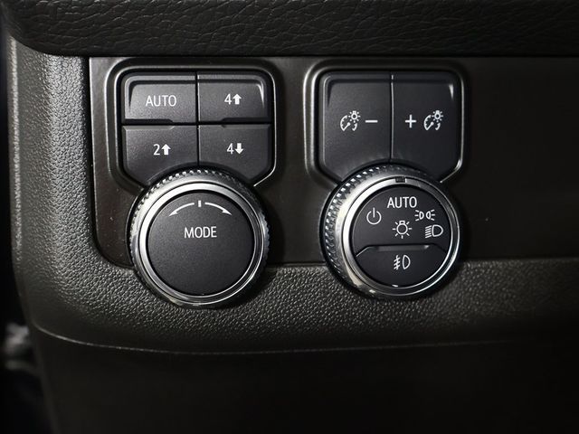 2023 GMC Yukon 4WD 4dr Denali - 22942174 - 50