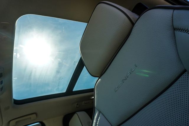 2023 GMC Yukon 4WD 4dr Denali - 23011474 - 7