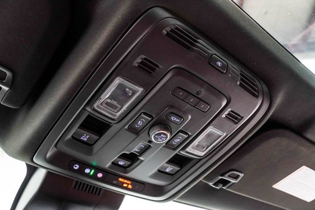 2023 GMC Yukon 4WD 4dr Denali Ultimate - 23073311 - 42