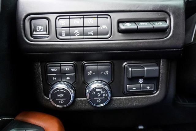 2023 GMC Yukon 4WD 4dr Denali Ultimate - 23045569 - 18