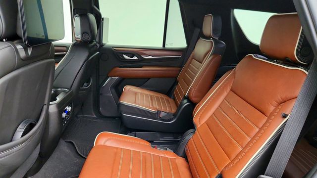 2023 GMC Yukon 4WD 4dr Denali Ultimate w/ Super Cruise Ability & 16.8in Screen - 22999366 - 20