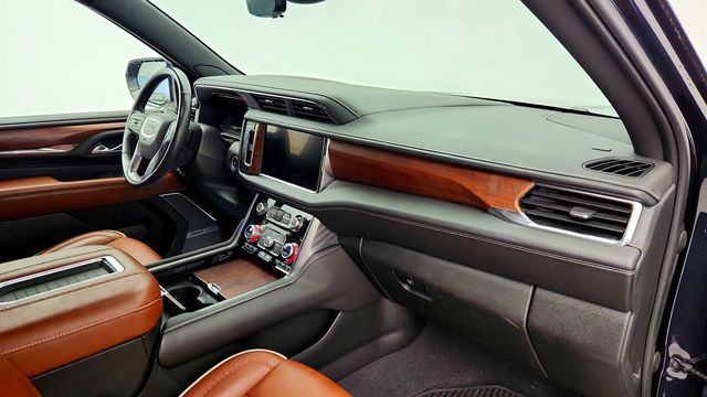 2023 GMC Yukon 4WD 4dr Denali Ultimate w/ Super Cruise Ability & 16.8in Screen - 22999366 - 26