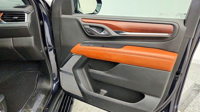 2023 GMC Yukon 4WD 4dr Denali Ultimate w/ Super Cruise Ability & 16.8in Screen - 22999366 - 27