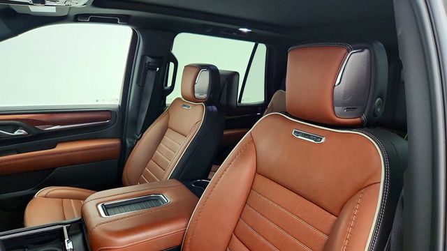 2023 GMC Yukon 4WD 4dr Denali Ultimate w/ Super Cruise Capability - 23017155 - 21