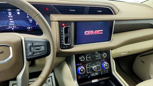 2023 GMC Yukon 4WD 4dr Denali with Adaptive Cruise Control - 22988172 - 16