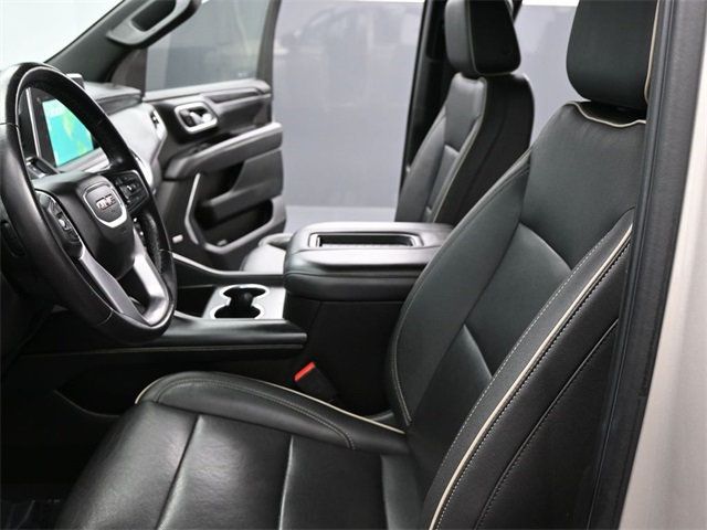 2023 Gmc Yukon SLT photo 4