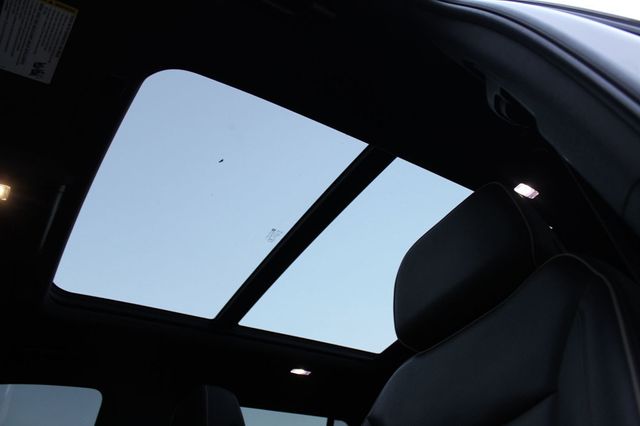 2023 GMC Yukon 4WD 4dr SLT - 22971819 - 15