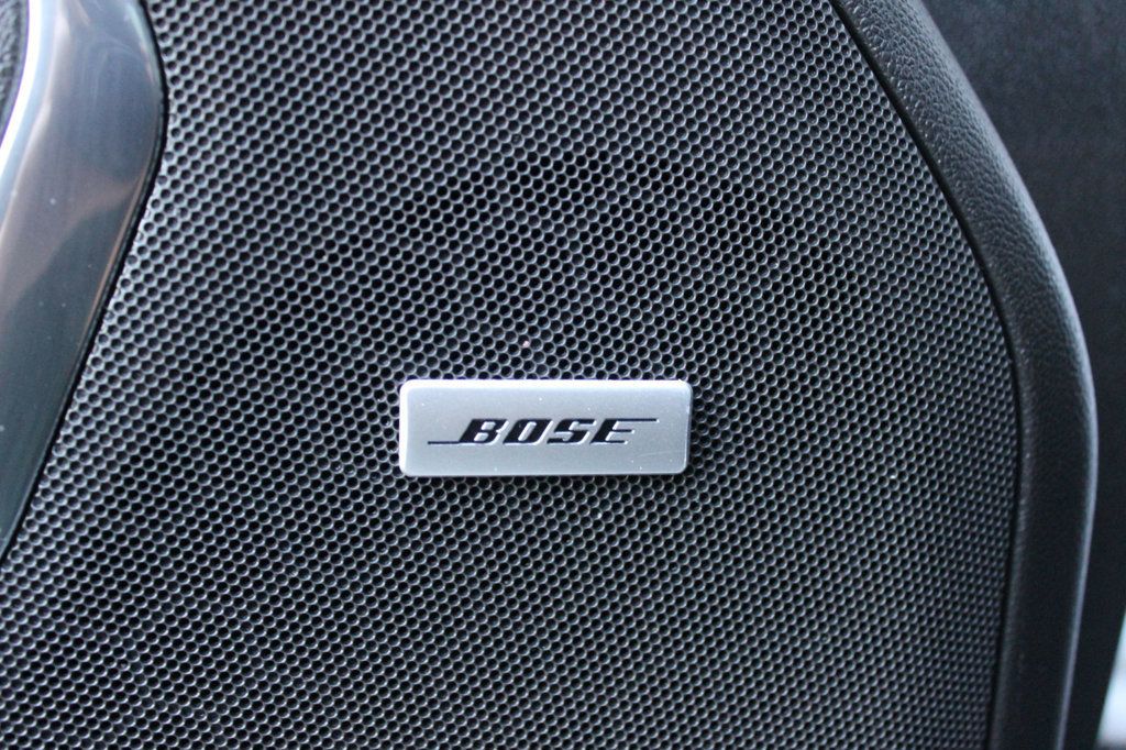 2023 GMC Yukon 4WD 4dr SLT - 22971819 - 16