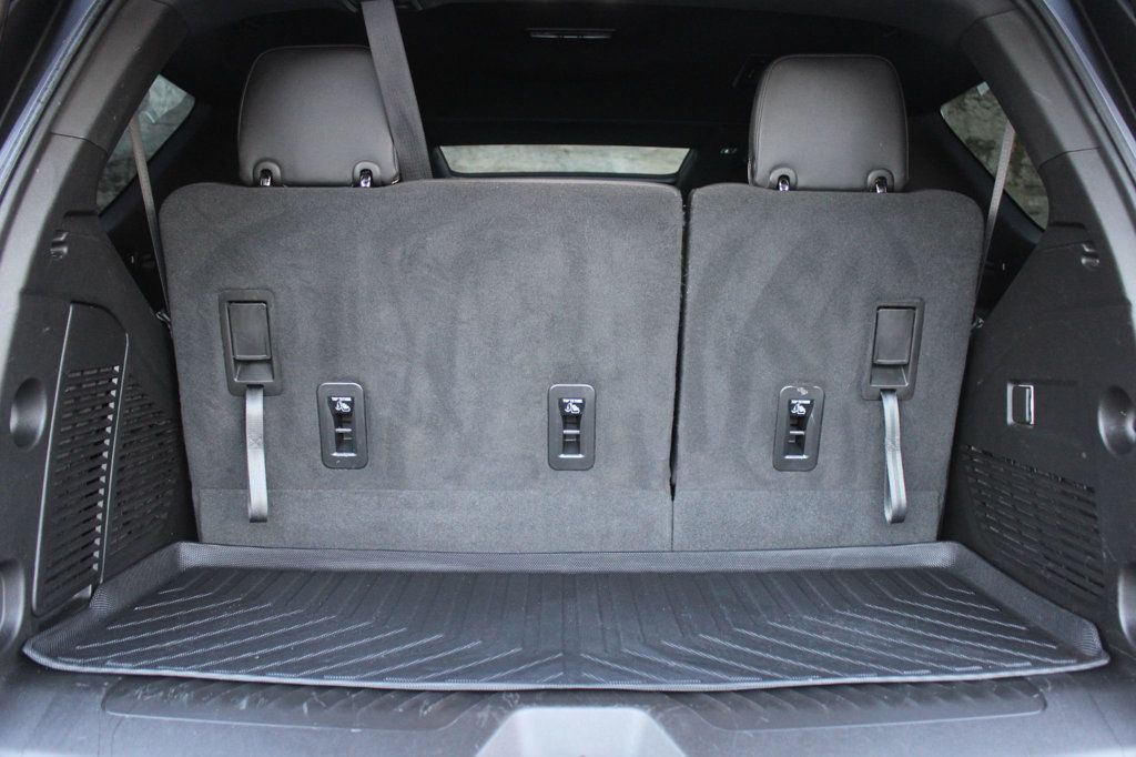 2023 GMC Yukon 4WD 4dr SLT - 22971819 - 35