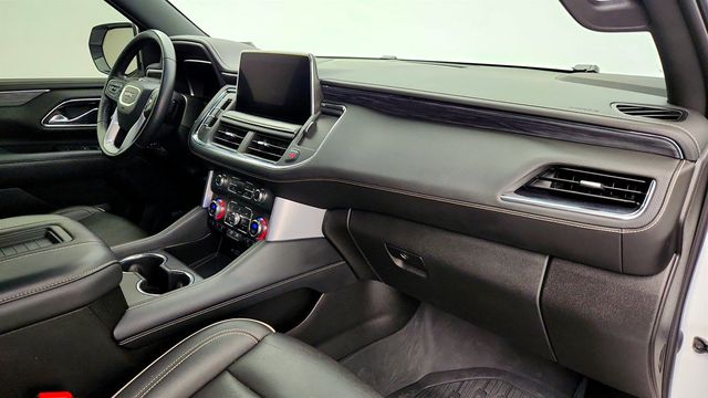 2023 GMC Yukon 4WD 4dr SLT w/ 22'' Wheels, Pano Sunroof & 2nd Row Bucket Seats - 22957578 - 26