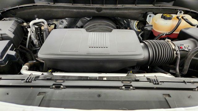 2023 GMC Yukon 4WD 4dr SLT w/ 22'' Wheels, Pano Sunroof & 2nd Row Bucket Seats - 22957578 - 28