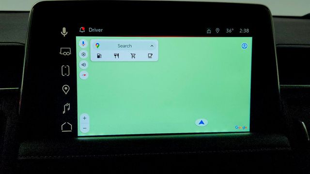 2023 GMC Yukon 4WD 4dr SLT w/ Premium Package, 22'' Wheels & 5.3L V8 - 22999477 - 19