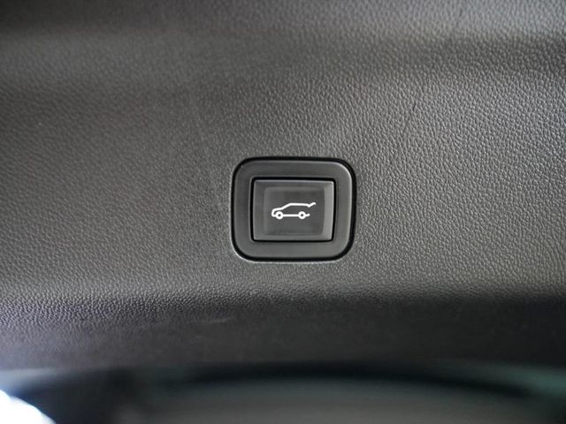 2023 GMC Yukon AT4 - 23077827 - 45