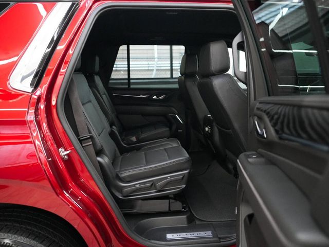 2023 GMC Yukon Denali - 23077731 - 32