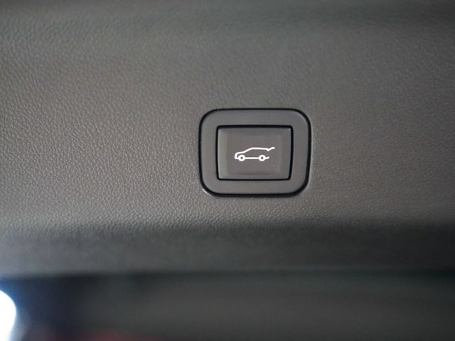 2023 GMC Yukon Denali - 23077731 - 45