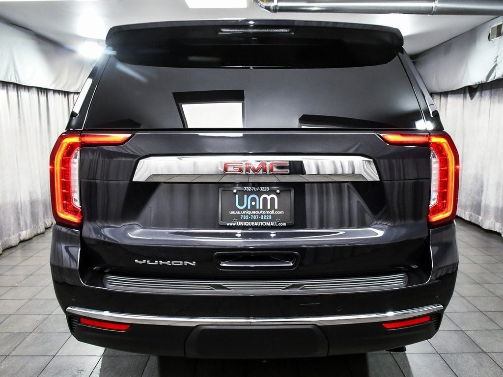 2023 Gmc Yukon SLT photo 4