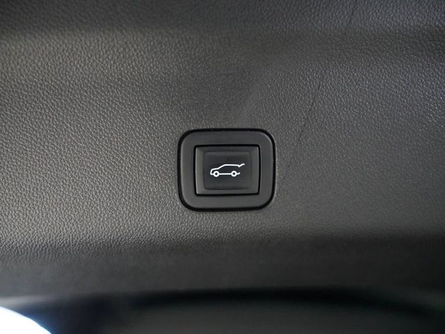 2023 GMC Yukon SLT - 23077825 - 44