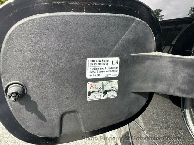 2023 GMC Yukon XL 2WD 4dr SLT - 23040927 - 33