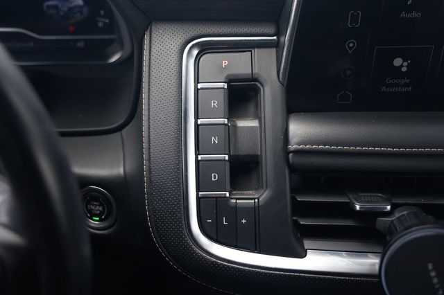 2023 GMC Yukon XL 2WD 4dr SLT - 23046898 - 38
