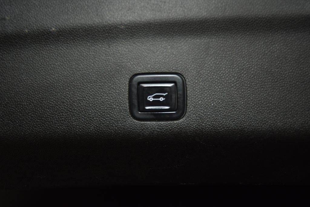 2023 GMC Yukon XL 4WD 4dr AT4 - 23054620 - 27