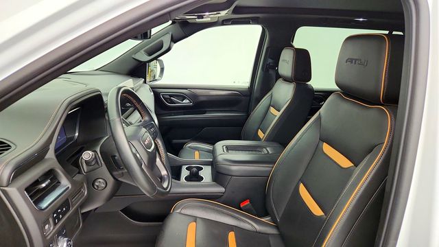 2023 GMC Yukon XL 4WD 4dr AT4 w/ 6.2L V8 & Panoramic Sunroof - 23086561 - 19