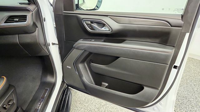 2023 GMC Yukon XL 4WD 4dr AT4 w/ 6.2L V8 & Panoramic Sunroof - 23086561 - 26