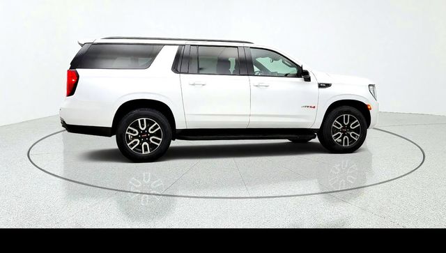 2023 GMC Yukon XL 4WD 4dr AT4 w/ 6.2L V8 & Panoramic Sunroof - 23086561 - 3
