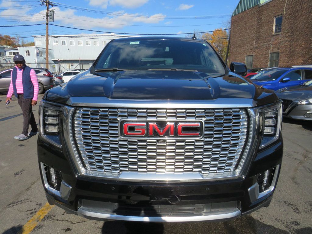 2023 Gmc Yukon XL Denali photo 2